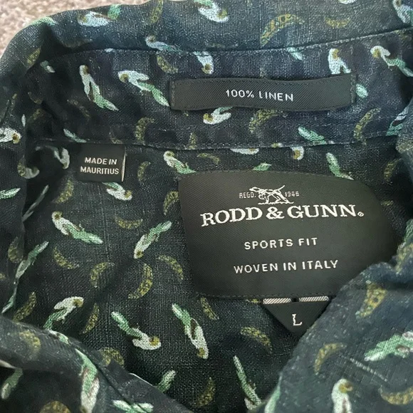 Short Sleeve Linen Button Down - Picture 2 of 3